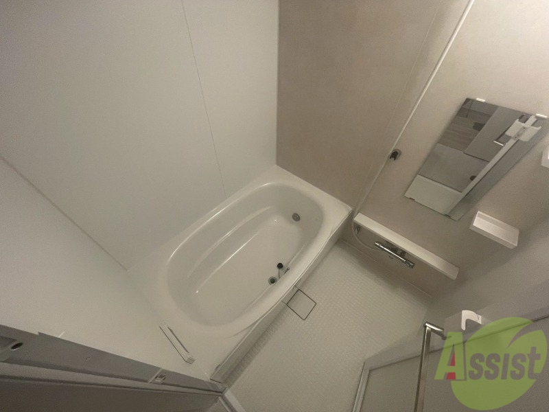 バス・シャワールーム　お風呂になります。一日の疲れを癒してくださいね。