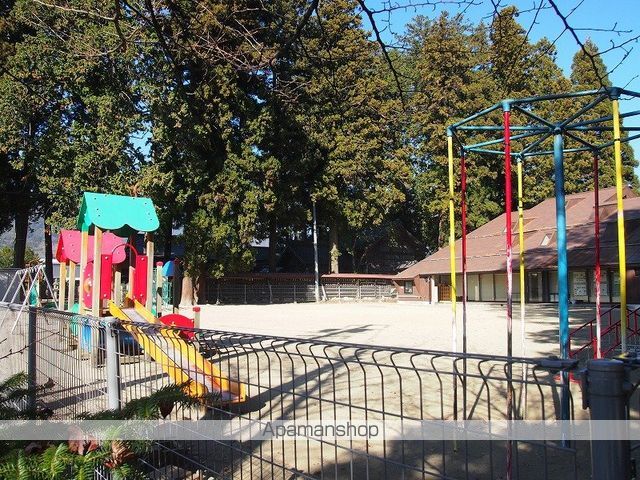 幼稚園・保育園　育良保育園（幼稚園・保育園）まで1122m