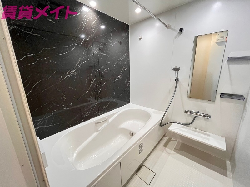 バス・シャワールーム　同型タイプ画像