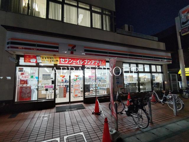 コンビニ　セブン-イレブン 横浜たまプラーザ店（コンビニ）まで381m
