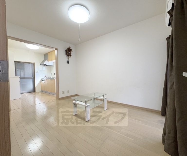 居室・リビング　１階はリビングスペースです。