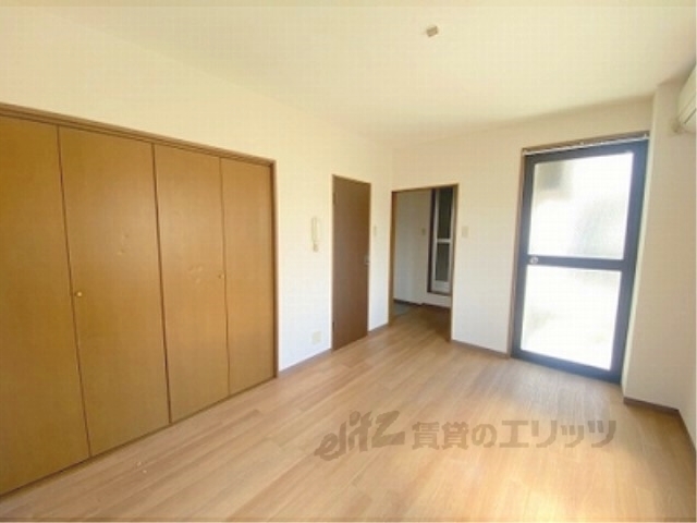 居室・リビング　洋室