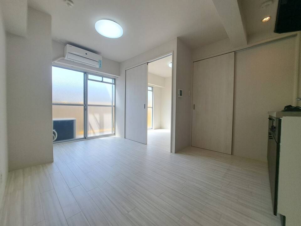 居室・リビング　リビング