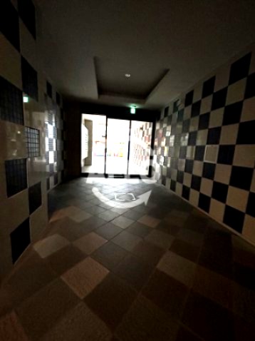 ロビー　ウインズコート今福西　ロビー