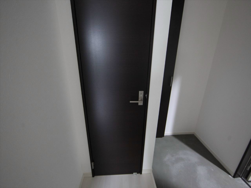 玄関　玄関　シューズボックス付（収納充実）イメージ写真