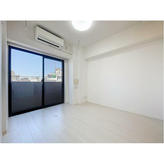 居室・リビング　※別部屋参考写真