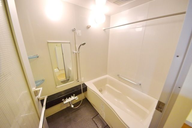 バス・シャワールーム　タウンハウジング府中店まで