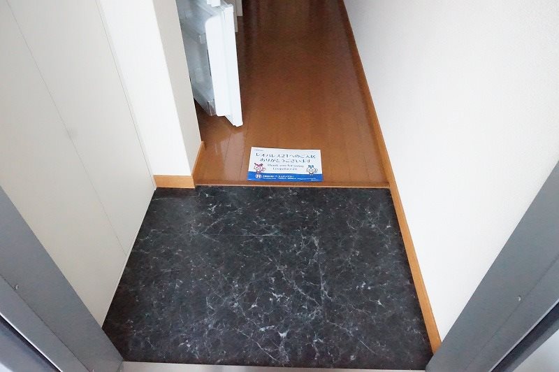 玄関　別号室イメージ