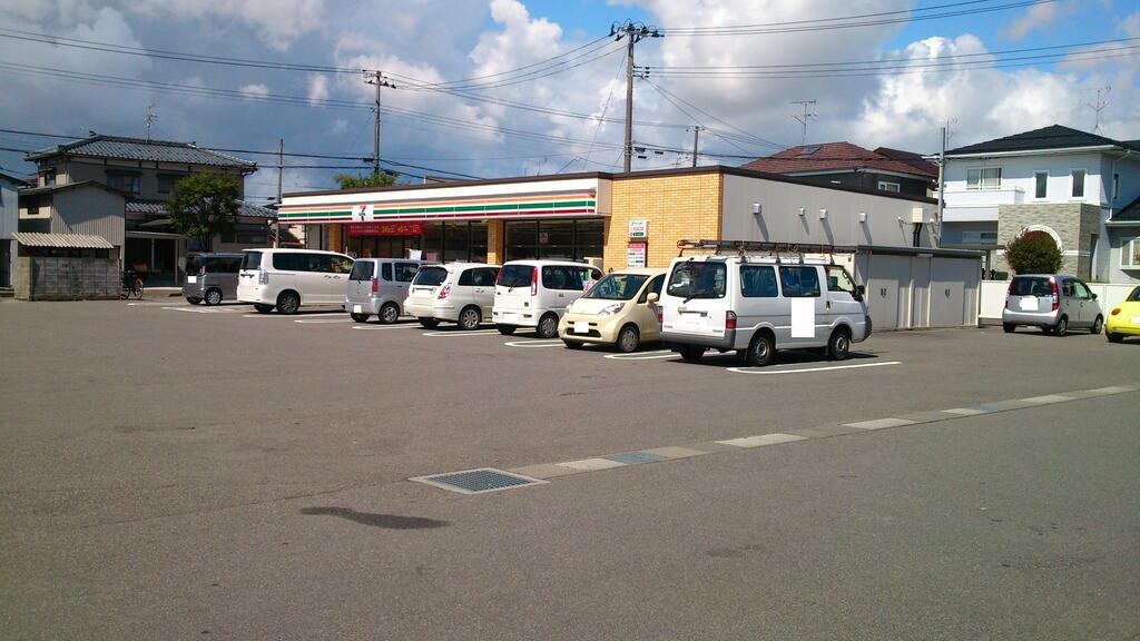 コンビニ　セブンイレブン新潟車場店（コンビニ）まで348m