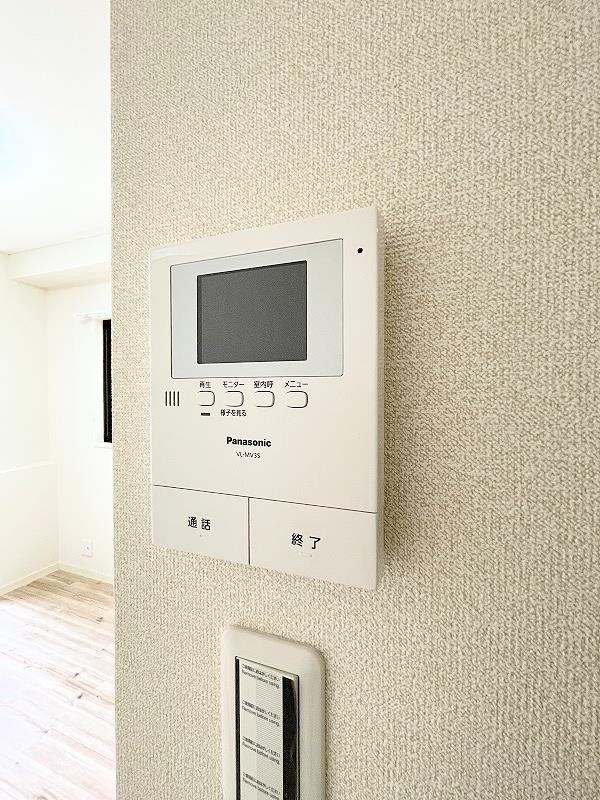 セキュリティ　室内インターホン（モニター付き）