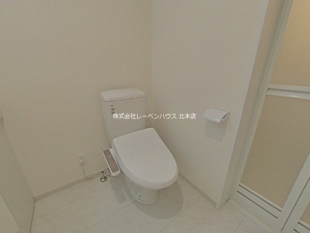 トイレ　レーベンハウス北本店へ　048-590-5757