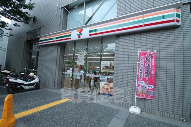 コンビニ　セブンイレブン　吹田垂水町店（コンビニ）まで138m
