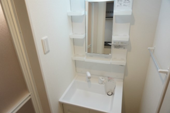 洗面設備　※同物件・同タイプの写真です。