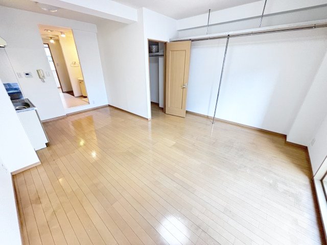 居室・リビング　リフォーム工事前の写真を先行して掲載しています！
