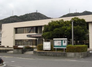 役所　山口市小郡総合支所（役所）まで886m