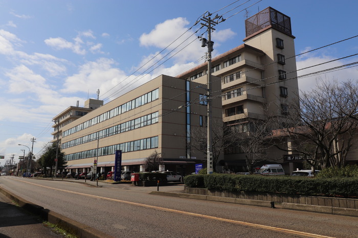 病院　医療法人社団浅ノ川浅ノ川総合病院（病院）まで392m