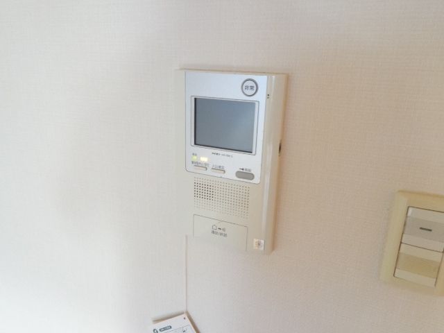 セキュリティ　TVモニター付きインターホン