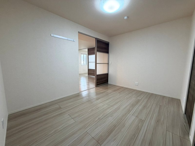 その他部屋・スペース　洋室6帖