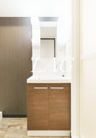 洗面設備　洗面台です。