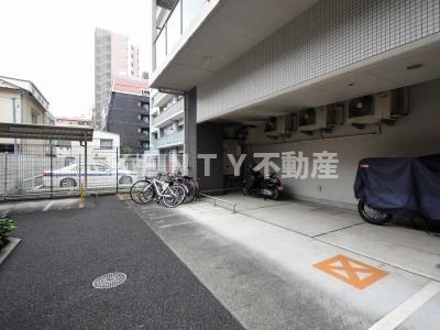 駐車場　駐車場完備です
