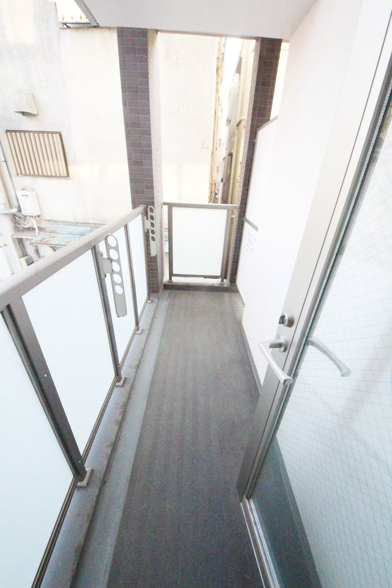 バルコニー　グロース江古田駅前　練馬区栄町33-11