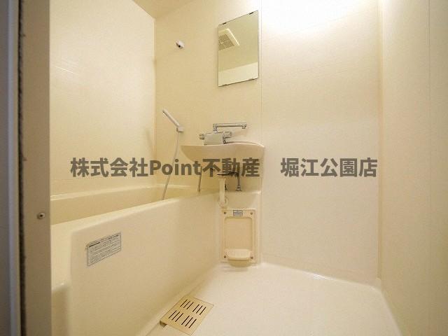 ＪＲ大阪環状線 桃谷駅 徒歩7分 8階建 築23年の風呂写真