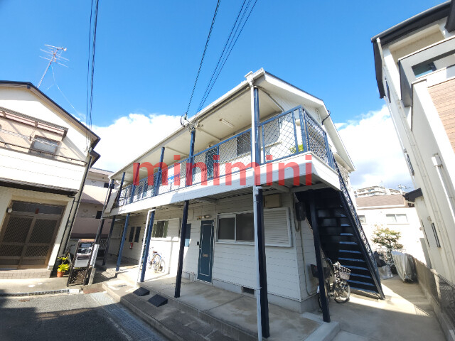 松岡ハイツの外観写真