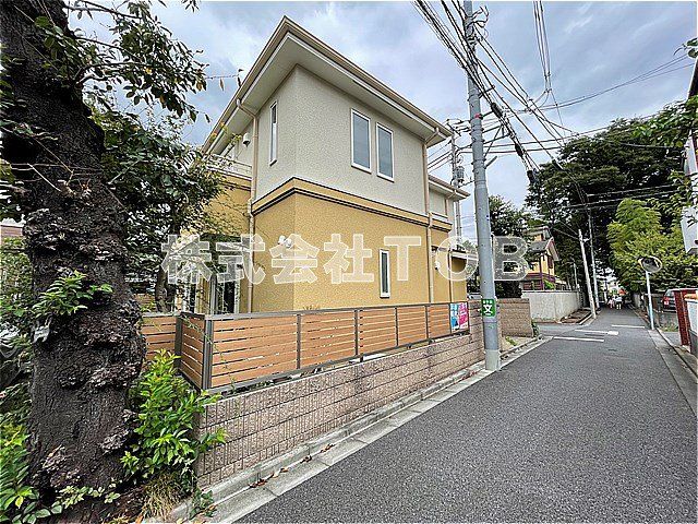 桜のある家の外観写真