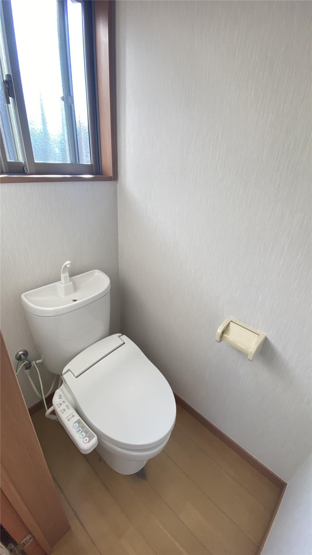 長嶌貸家のトイレ写真