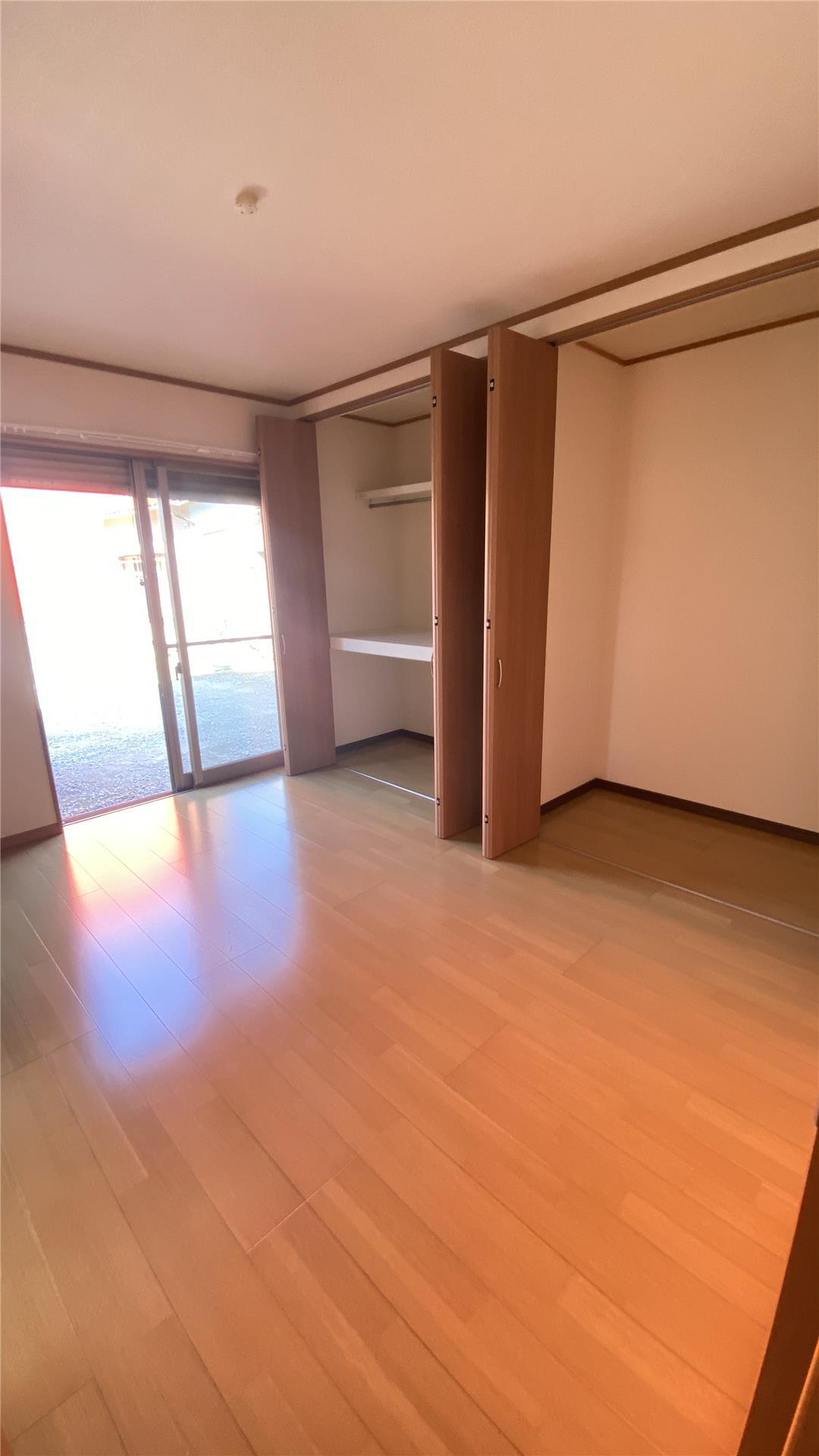 長嶌貸家の内装写真