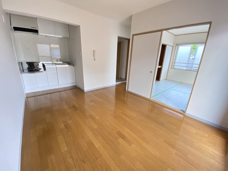 居室・リビング　開放感のあるゆったりとしたお部屋です♪