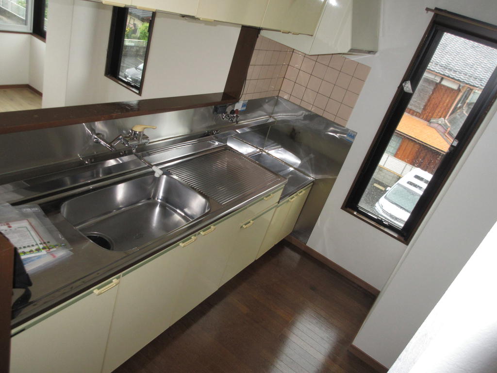 キッチン　他室の部屋です