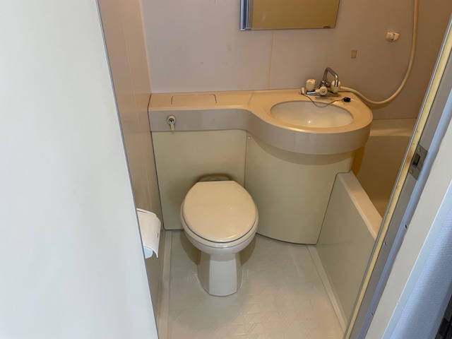 ＪＲ上越線 新前橋駅 徒歩17分 13階建 築37年のトイレ写真