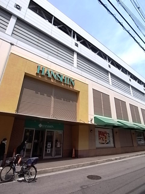 【サムティ夙川レジデンスのショッピングセンター】