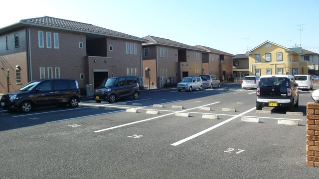 駐車場　敷地内駐車スペース