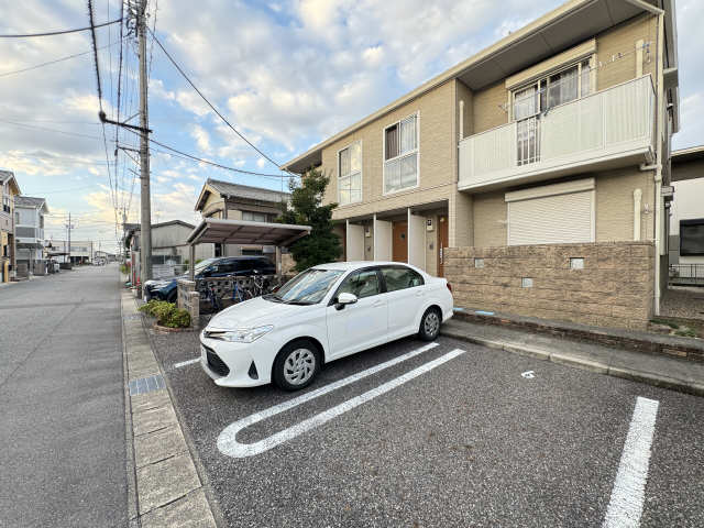 【サンハイムＹＯＳＨＩＢＡの駐車場】