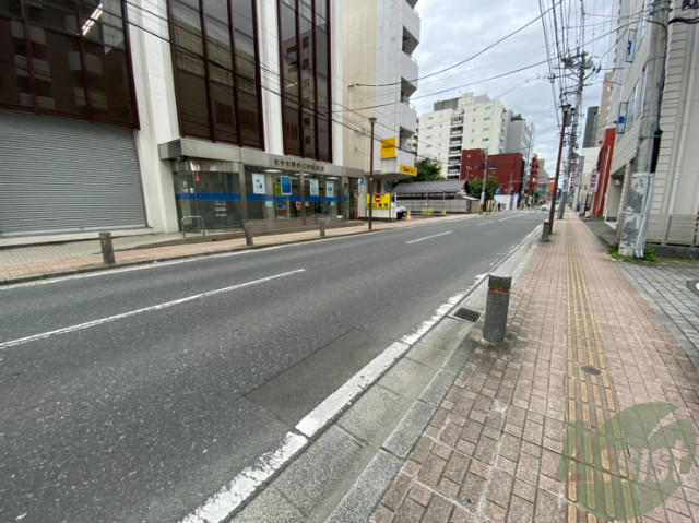 【仙台市青葉区二日町のマンションの駐車場】