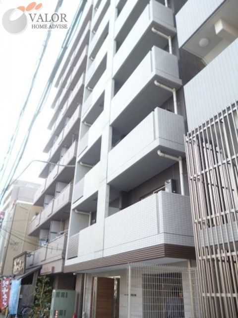 横浜市南区浦舟町のマンションの建物外観