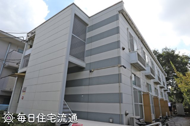 【学園東町の建物外観】