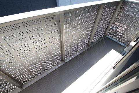 バルコニー　ベランダ