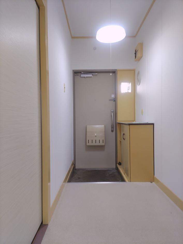 玄関　玄関