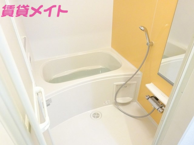 バス・シャワールーム　同型タイプ画像