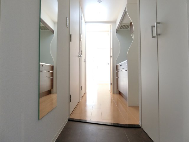 玄関　詳細は、RISUMO江坂本店→06-6155-7137まで♪