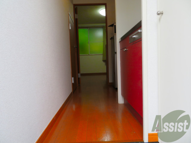 玄関　玄関の周りも綺麗でオシャレでいいですね。