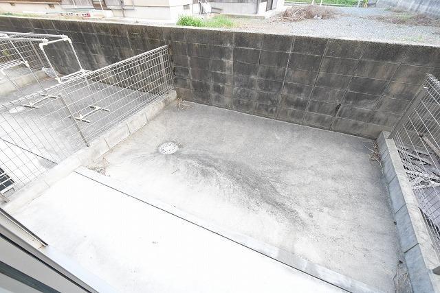 バルコニー　専用庭