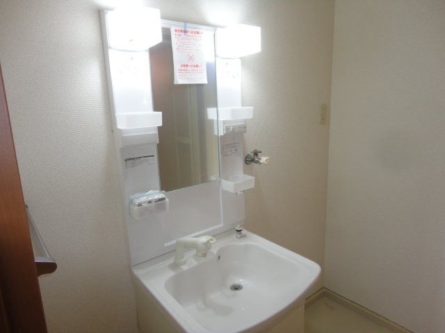 洗面設備　洗髪洗面化粧台