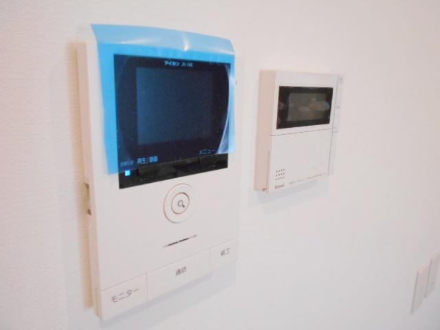 セキュリティ　モニター付インターホン