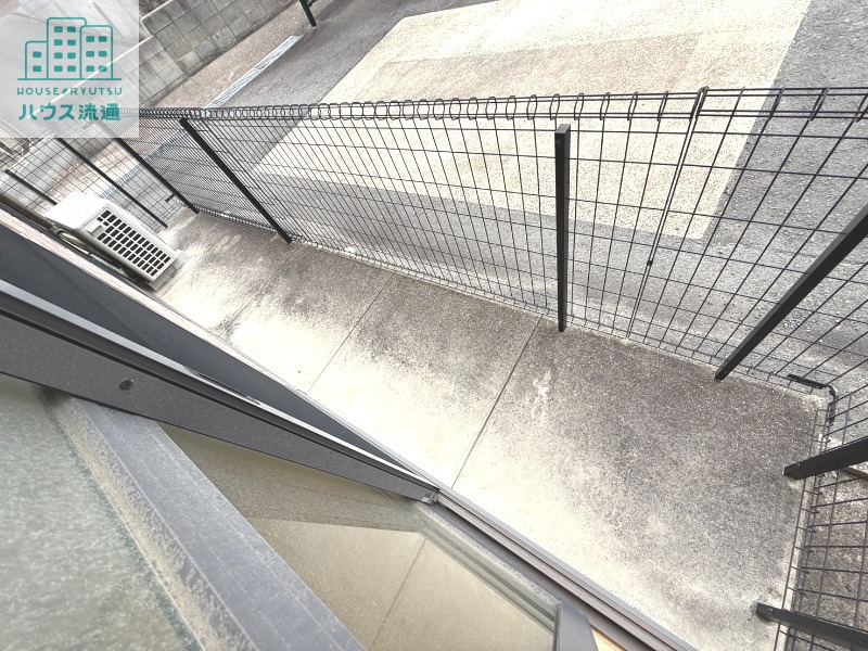 バルコニー　※別号室写真