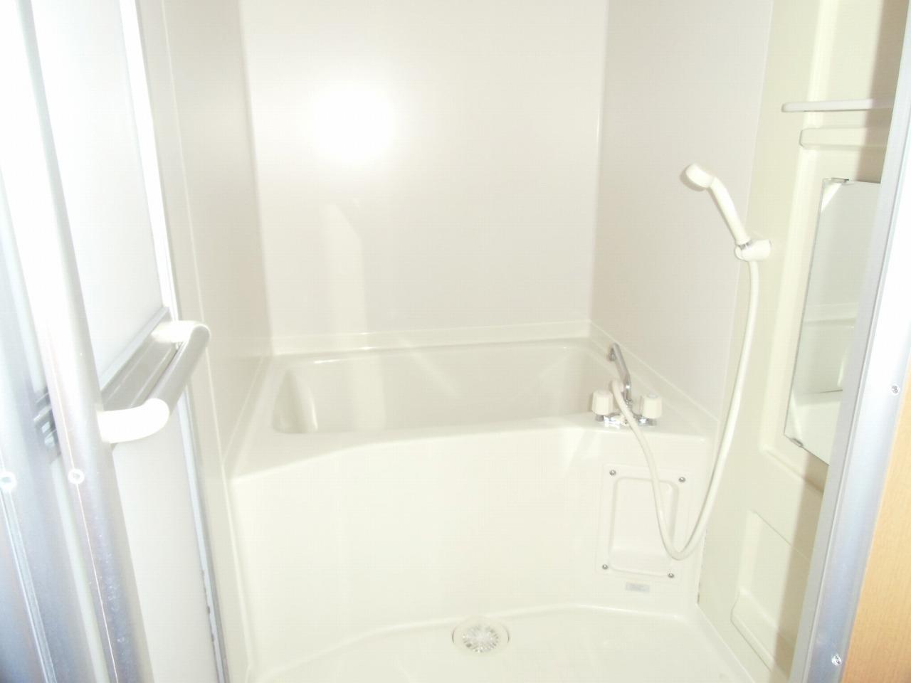 バス・シャワールーム　浴室