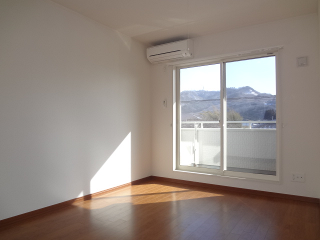 居室・リビング　モデル写真